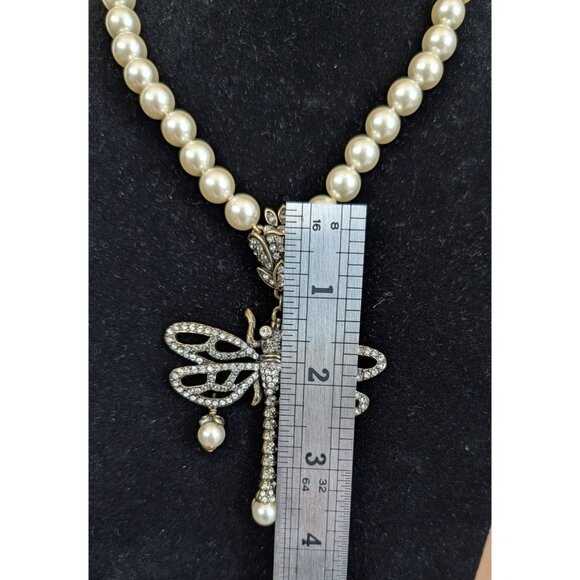 Heidi Daus Pearl Rhinestone Dragonfly Pendant Necklace - Picture 11 of 15